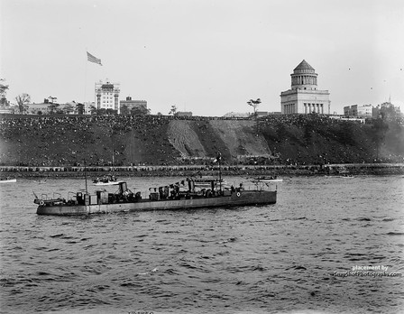 Click to go on the Hudson River to View a Now & Then